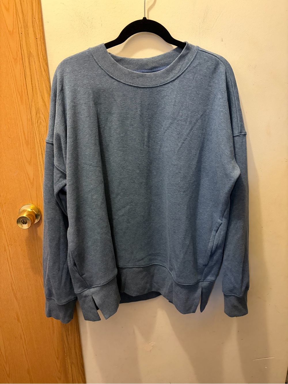 (XXL) Kirkland crewneck